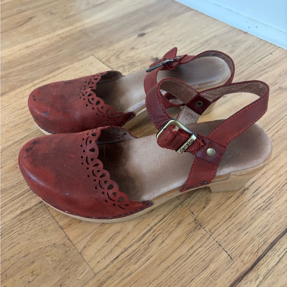 Dansko Marta Clog Red - Picture 3 of 7